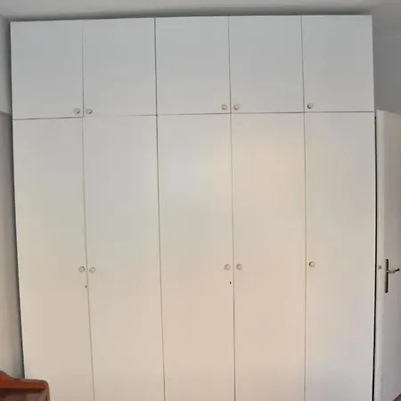 Kadikoy Bolgesinde Cok Merkezi Site Icinde Daire